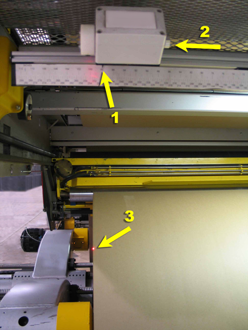 Laser Roll Aligner